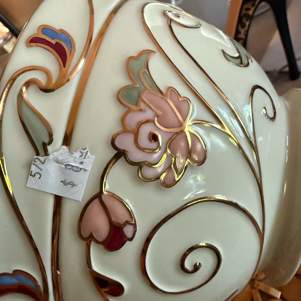 LENOX. Enamel floral print Gilded garden bowl by: Lenox. Like new - Picture 7 of 8